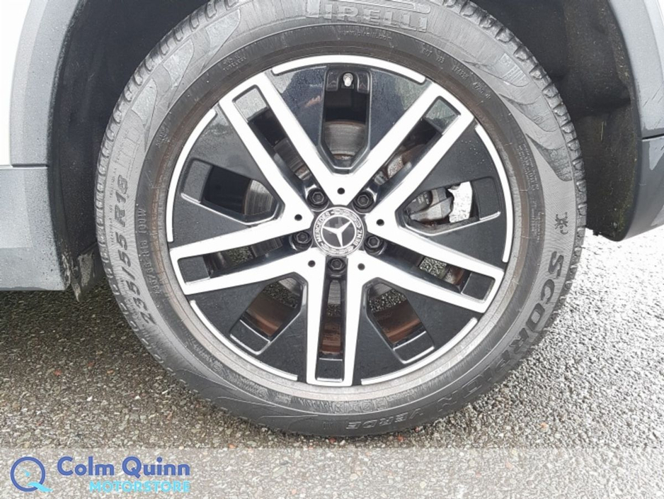 2021 Mercedes-Benz GLA Class - image 5