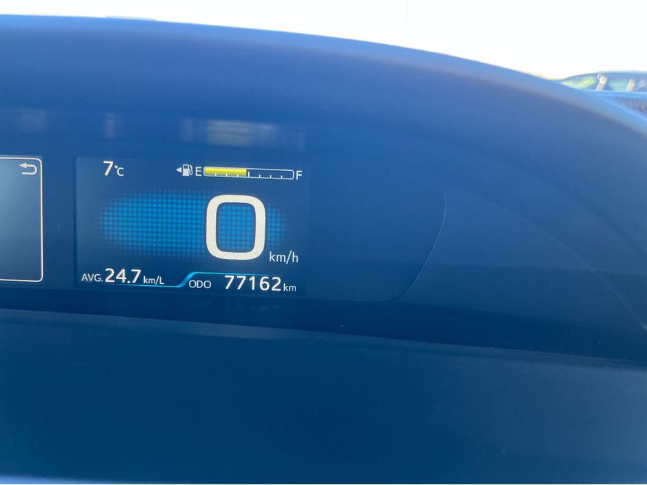 2020 Toyota Prius - image 13