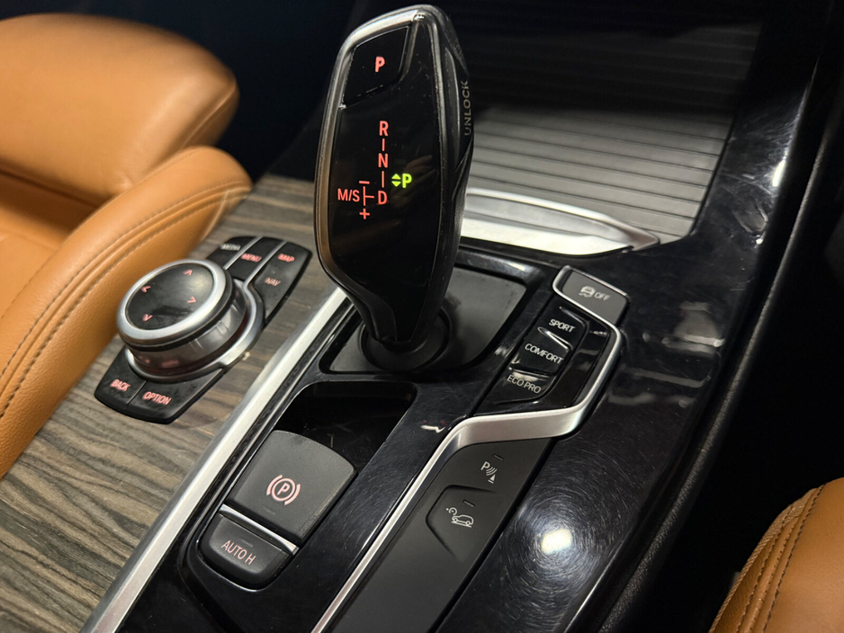 2018 BMW X3 - image 16