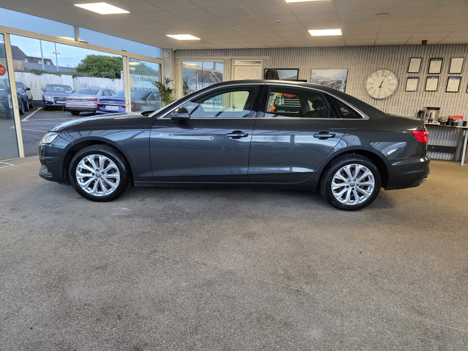 2020 Audi A4 - image 6