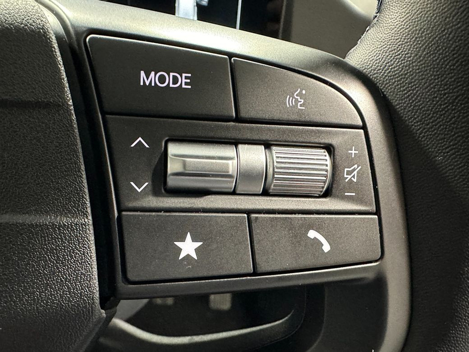 2026 Kia K4 - image 17