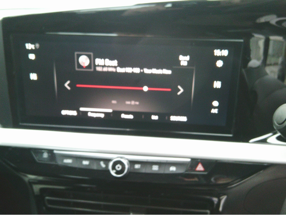 2023 Opel Mokka - image 16