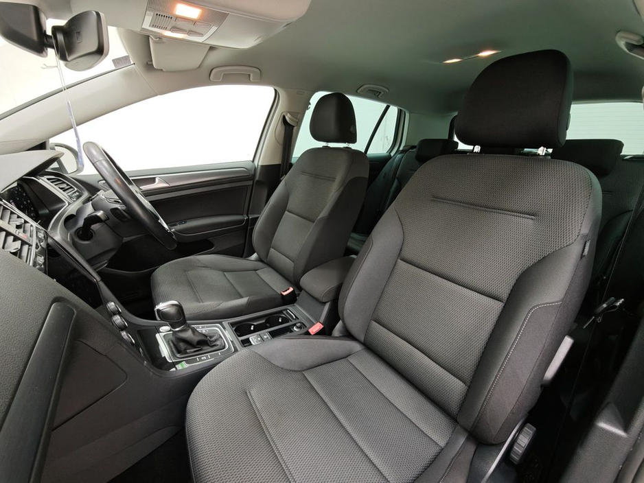 2019 Volkswagen Golf 2.0 TDI Automatic €22,995