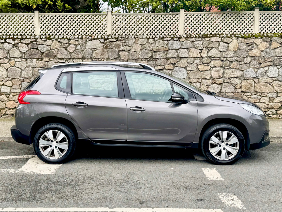 2016 Peugeot 2008 - image 3