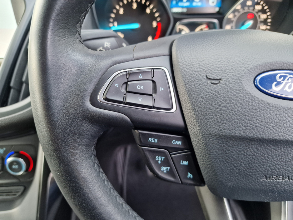 2019 Ford Kuga TITANIUM-LOW MILAGE-FULLY SERVICED €16,950