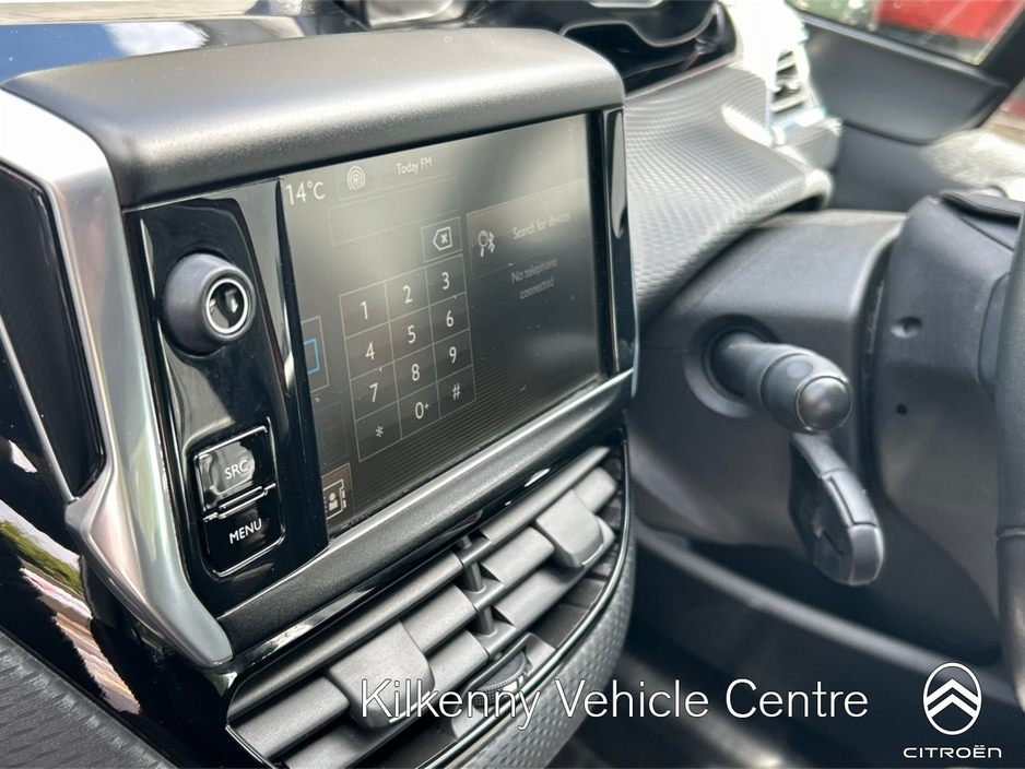 2016 Peugeot 2008 - image 11