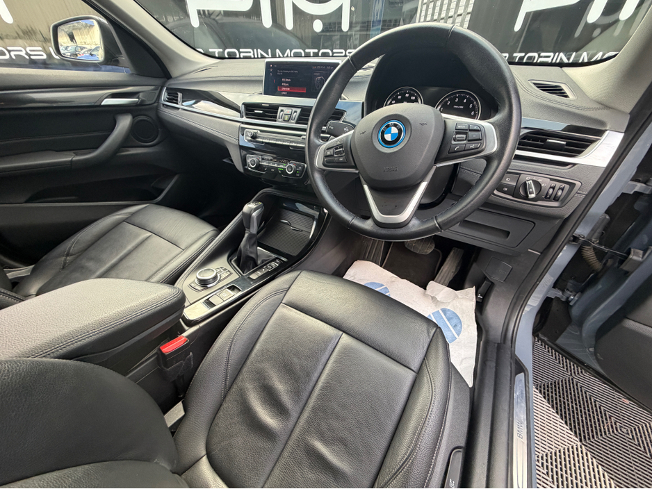 2022 BMW X1 XDRIVE 25E XLINE AUTO Black Pack €30,995