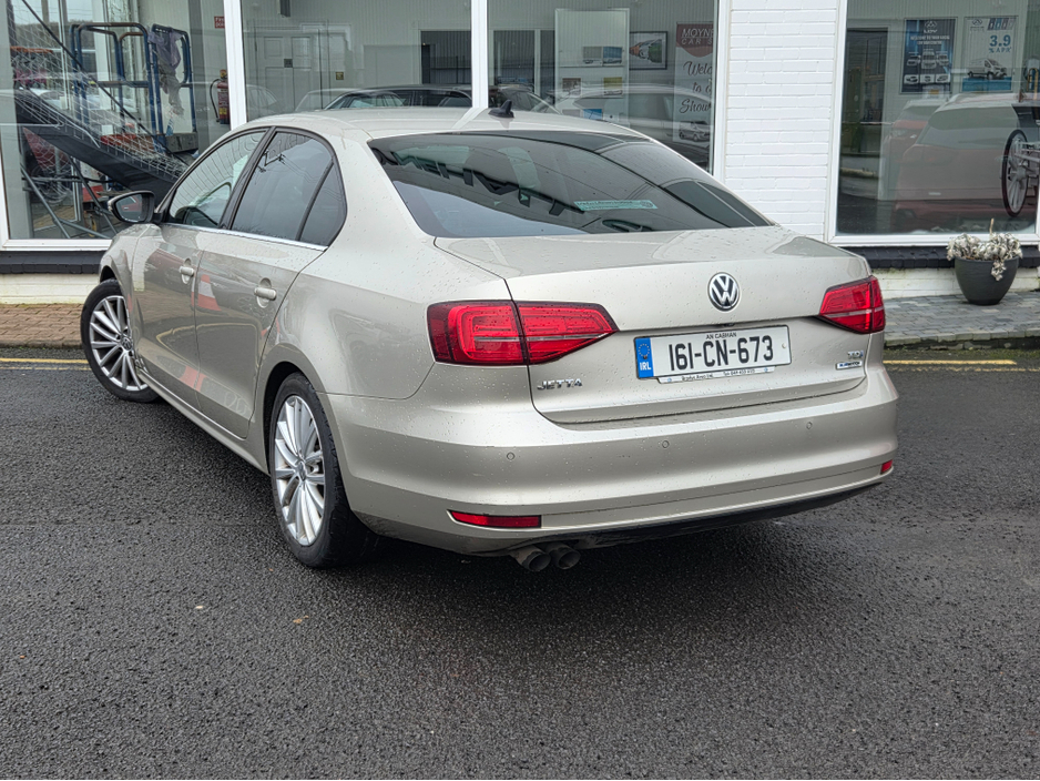 2016 Volkswagen Jetta HIGHLINE 2.0 TDI MANUAL 5SPEED 110BHP 4DR €8,990