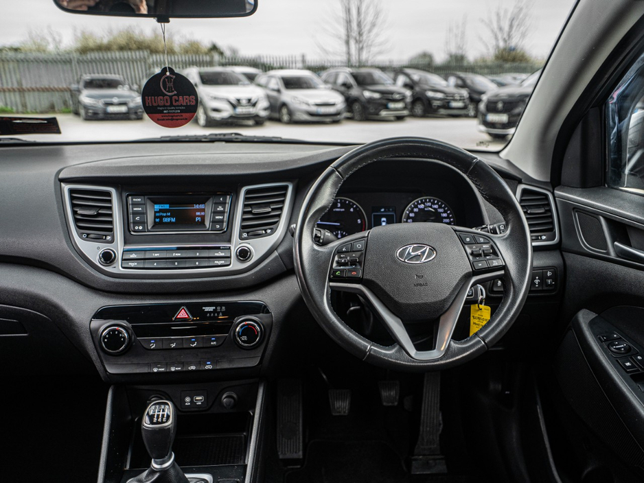 2017 Hyundai Tucson - image 6