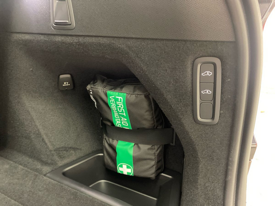 2026 Volvo XC90 - image 26