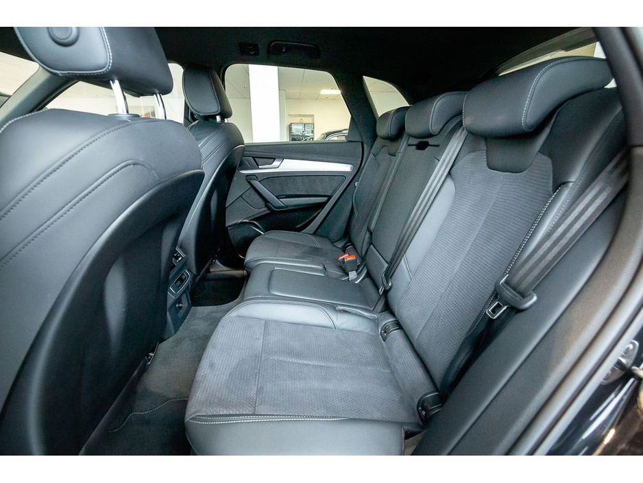 2022 Audi Q5 - image 19