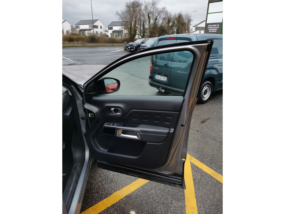 2022 Citroen C5 Aircross FEEL PACK BLUEHDI 130 MY50 4DR €28,500