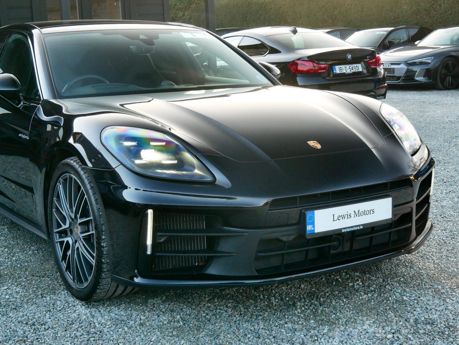 2024 Porsche Panamera - image 10