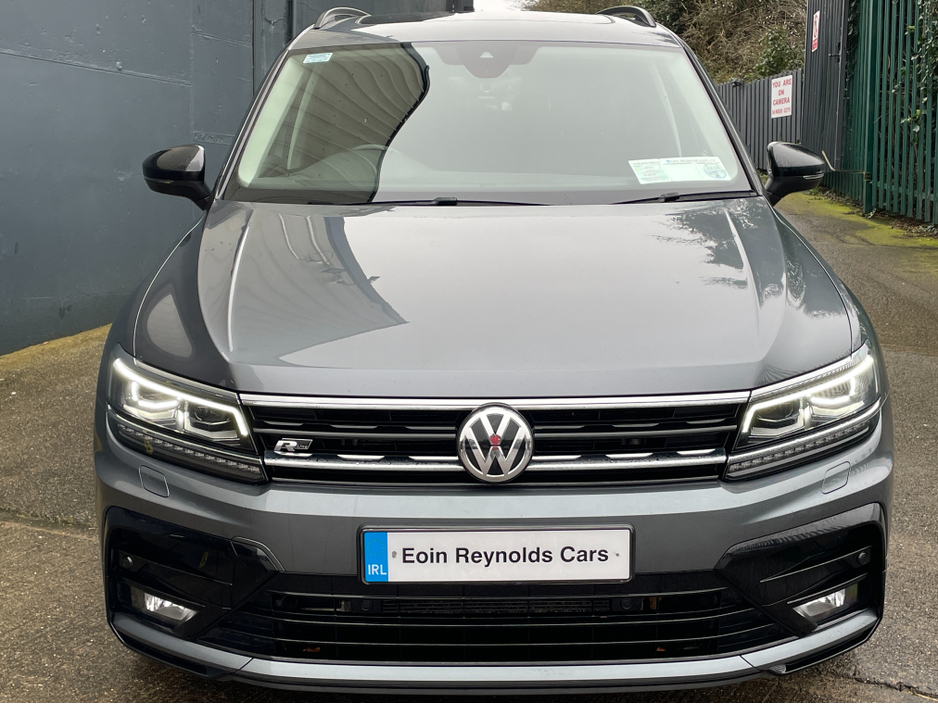 2021 Volkswagen Tiguan - image 3