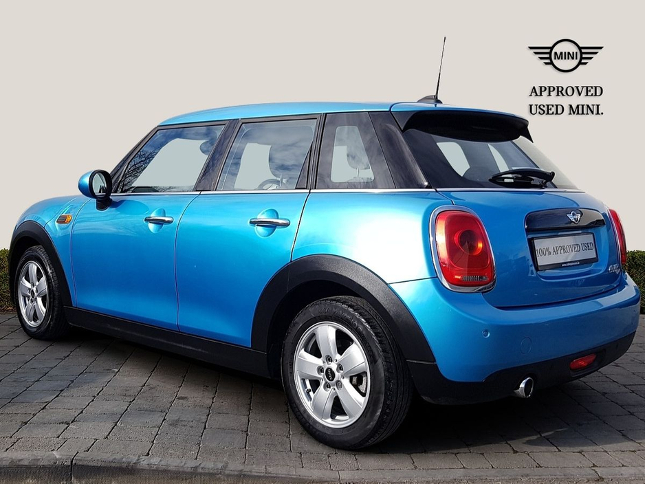 2017 MINI Hatch D €12,995
