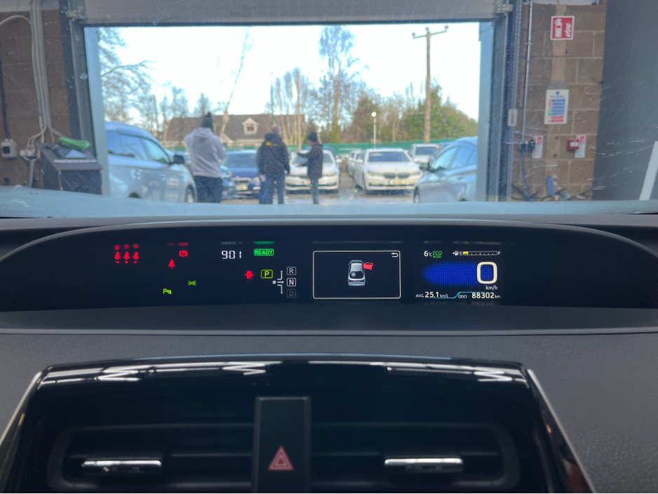 2022 Toyota Prius 2022 TOYOTA PRIUS S 1.8 AUTOMATIC / CRUISE CONTROL / REVERSE CAMERA AND MORE