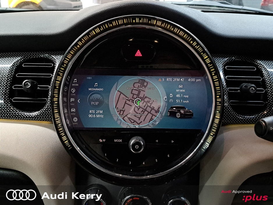 2022 MINI Cooper - image 15