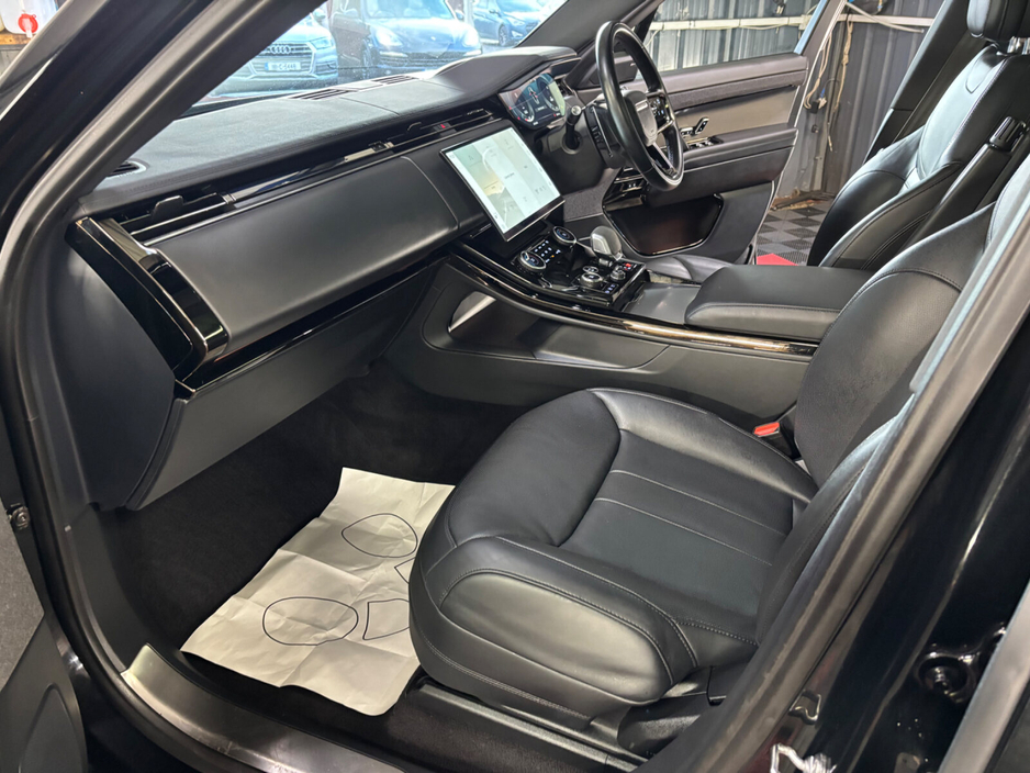 2022 Land Rover Range Rover Sport - image 18