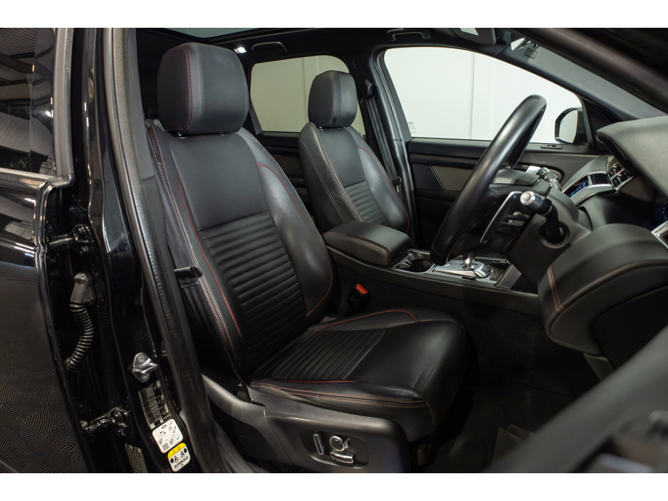 2021 Land Rover Discovery Sport 1.5 I3 PHEV 300 PS AWD R-Dynamic HSEAuto €33,950