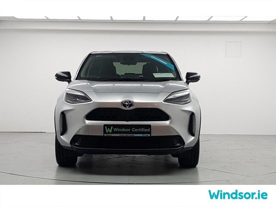2020 Toyota Yaris Cross - image 9