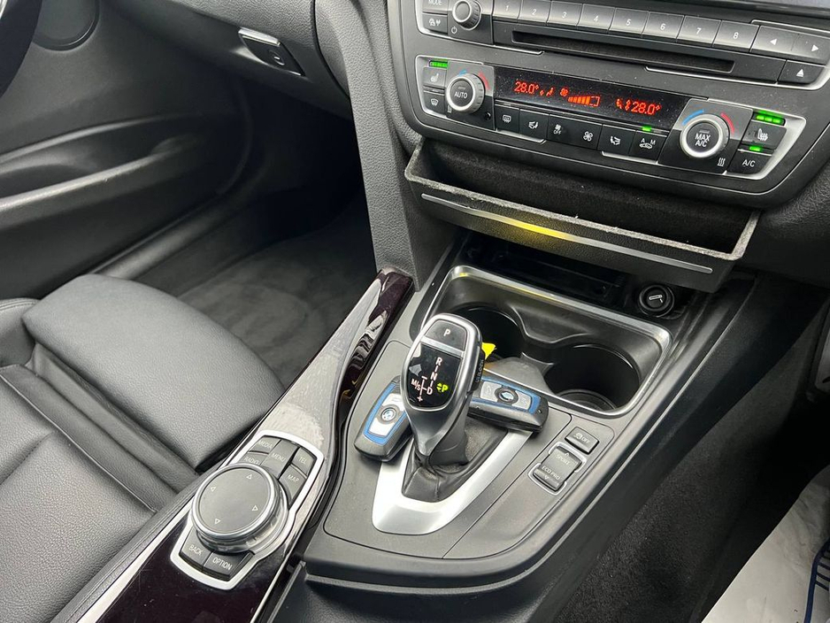 2015 BMW 3 Series 320d M-SPORT COMPETITION // ADAPTIVE CRUISE CONTROL // LEATHER M-SPORT INTERIOR // PARKING SENSORS €17,950