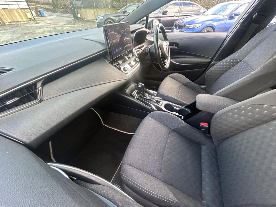 2023 Toyota Corolla - image 19