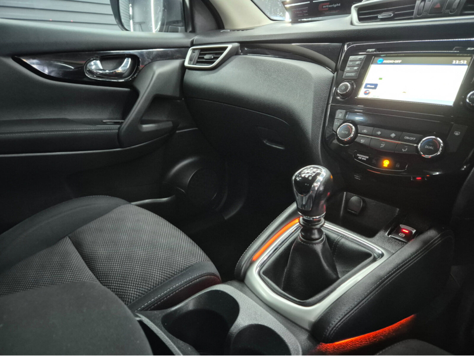 2017 Nissan Qashqai - image 13