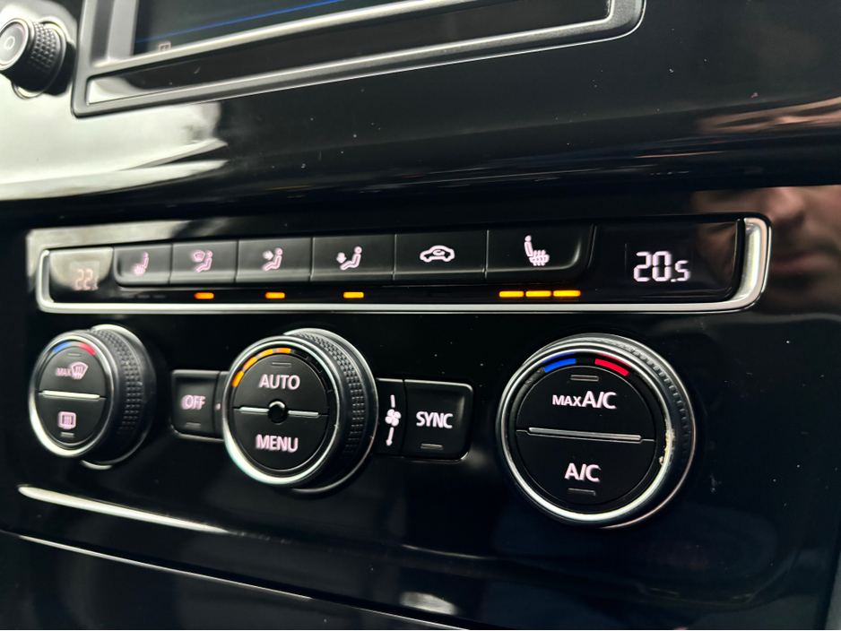 2017 Volkswagen Golf HIGHLINE 1.6 TDI MANUAL 5SPEED 110HP 5DR €13,450