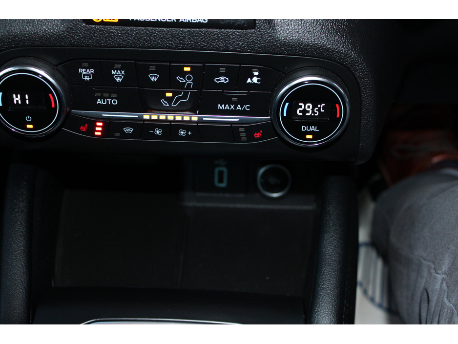 2020 Ford Focus 1.0 Ecoboost 125PS Titanium €18,950