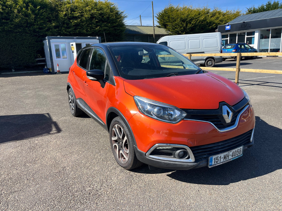 2015 Renault Captur - image 2