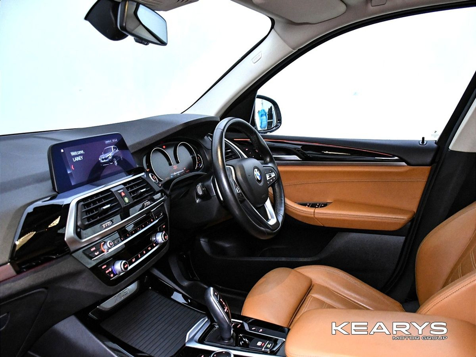 2020 BMW X3 - image 11