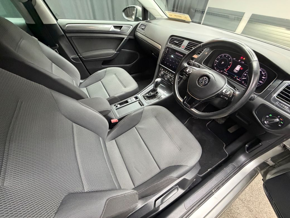 2018 Volkswagen Golf - image 19