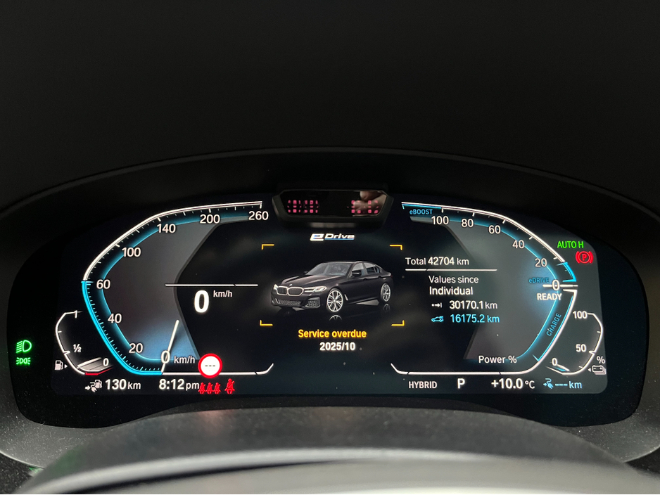 2020 BMW 5 Series - image 29