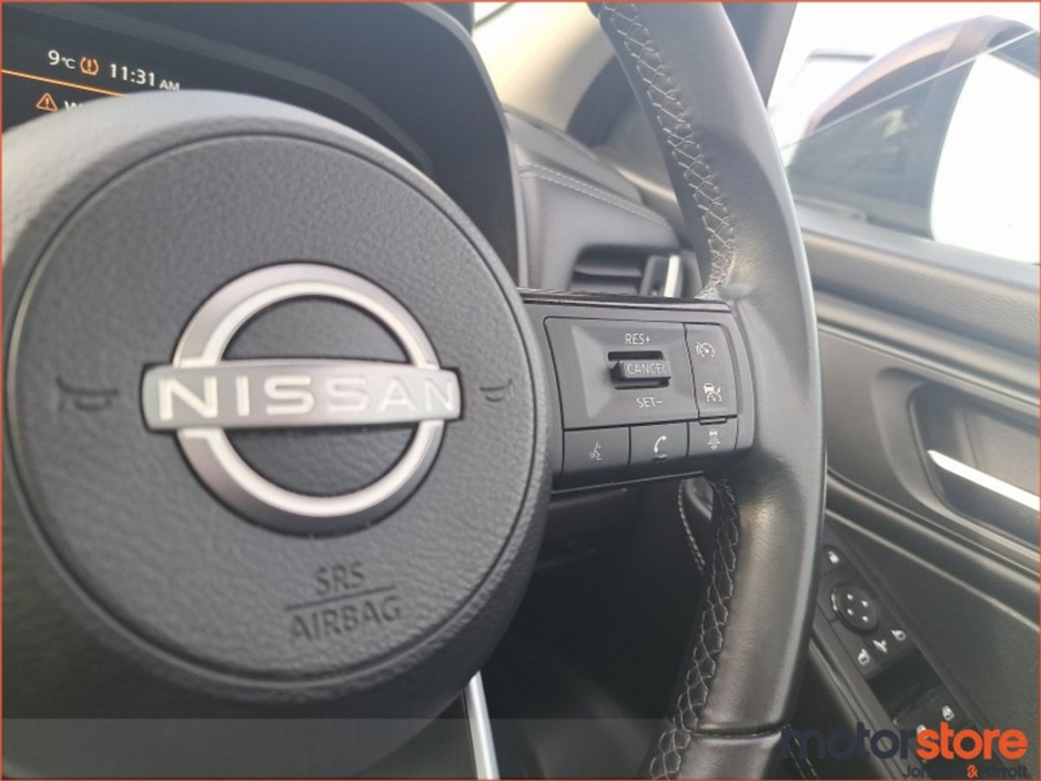 2023 Nissan Qashqai ONE LADY OWENER! ePOWER SV PREMIUM €30,900