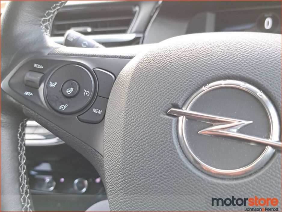 2021 Opel Corsa - image 23