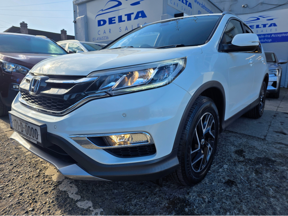 2017 Honda CR-V - image 2