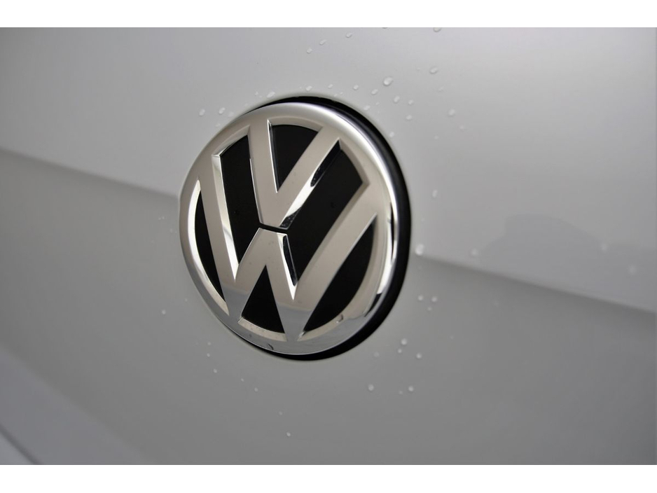 2018 Volkswagen Golf 1.2 TSI DSG MK7.5 COMFORTLINE *UPGRADED 17"ALLOYS*REVERSE CAM*CARPLAY*ANDROID AUTO* €18,890