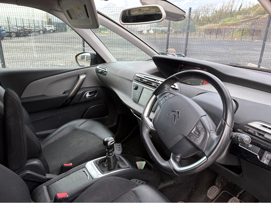 2021 Citroen C4 - image 8