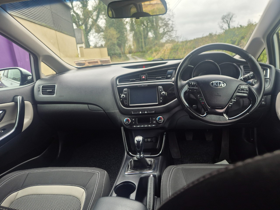 2018 Kia Ceed - image 6