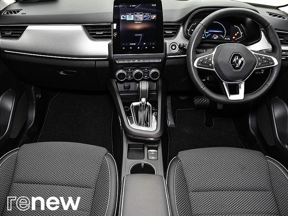 2023 Renault Arkana - image 2