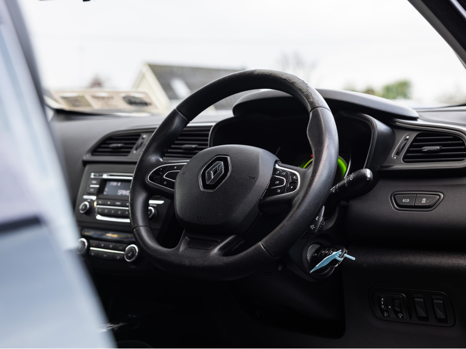 2017 Renault Kadjar EXPRESSION+ENERGY TCE EXPRESSION+ ENERGY 4DR €12,950