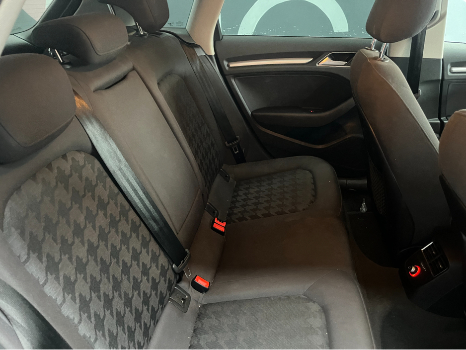 2016 Audi A3 - image 10