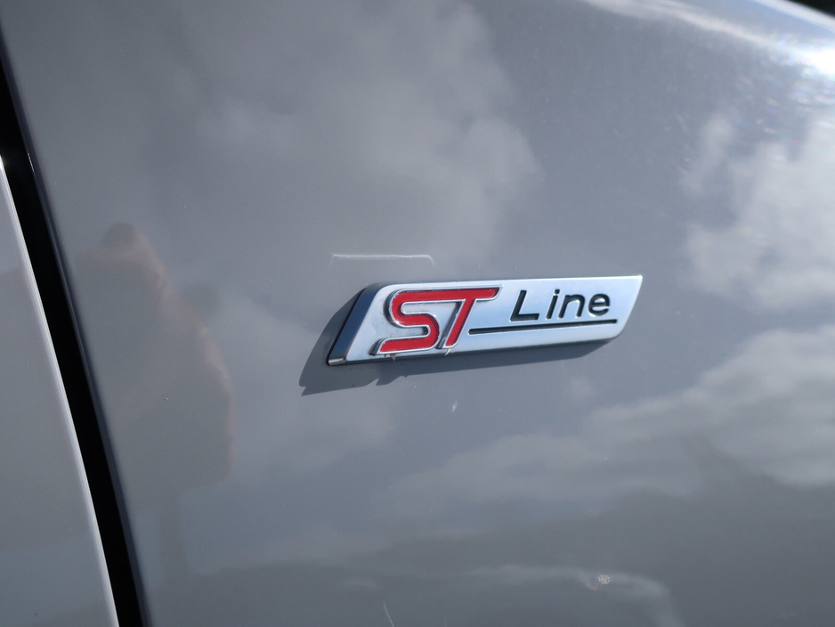 2023 Ford Puma - image 6