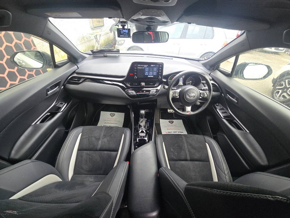 2020 Toyota C-HR - image 23