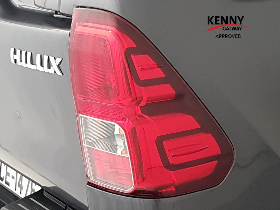 2022 Toyota Hilux 2.4 DLX SINGLE CAB 2DR €31,990
