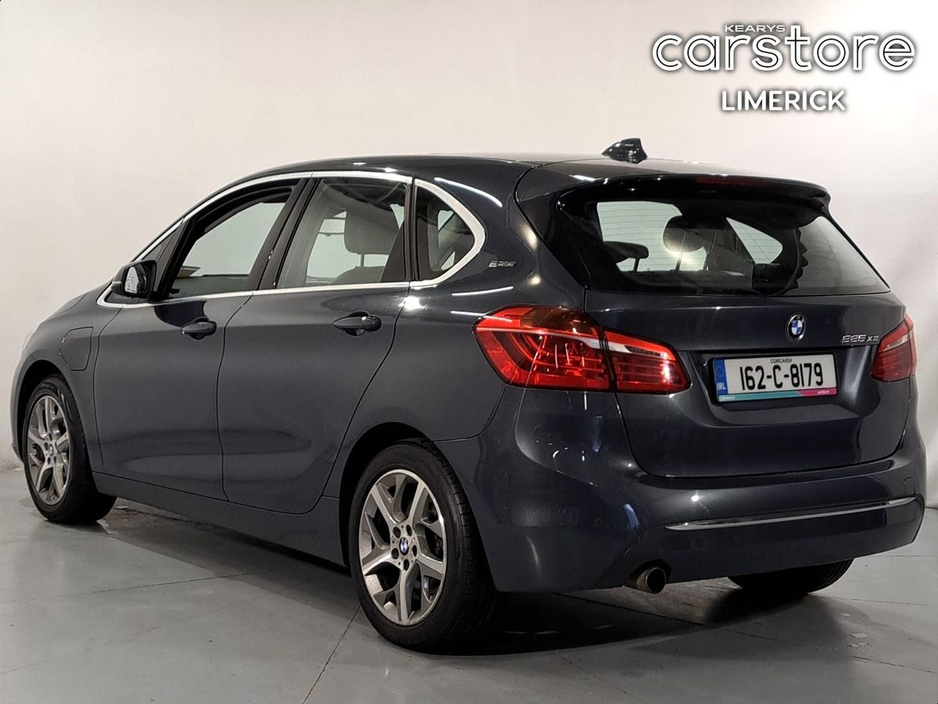 2016 BMW 2 Series 218i Luxury €15,880