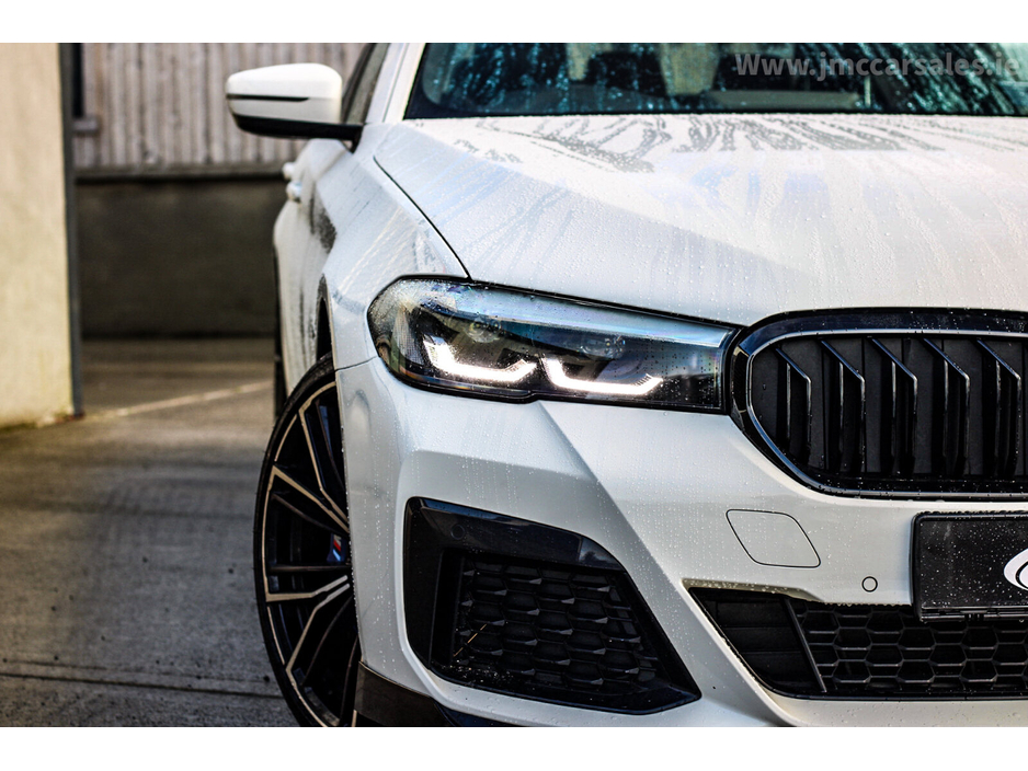 2022 BMW 5 Series 530e M Sport €36,995