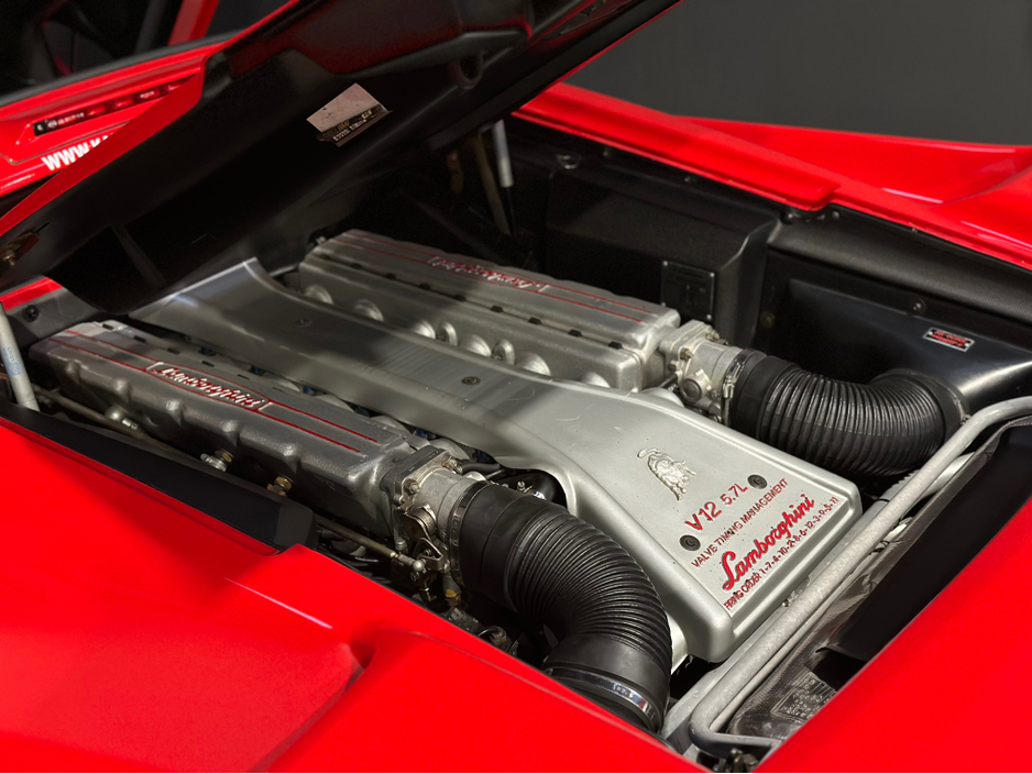 2000 Lamborghini Diablo - image 45