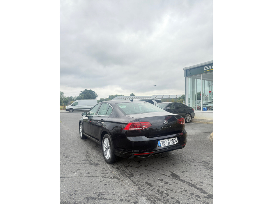2020 Volkswagen Passat SE NAV TDI S-A €26,995