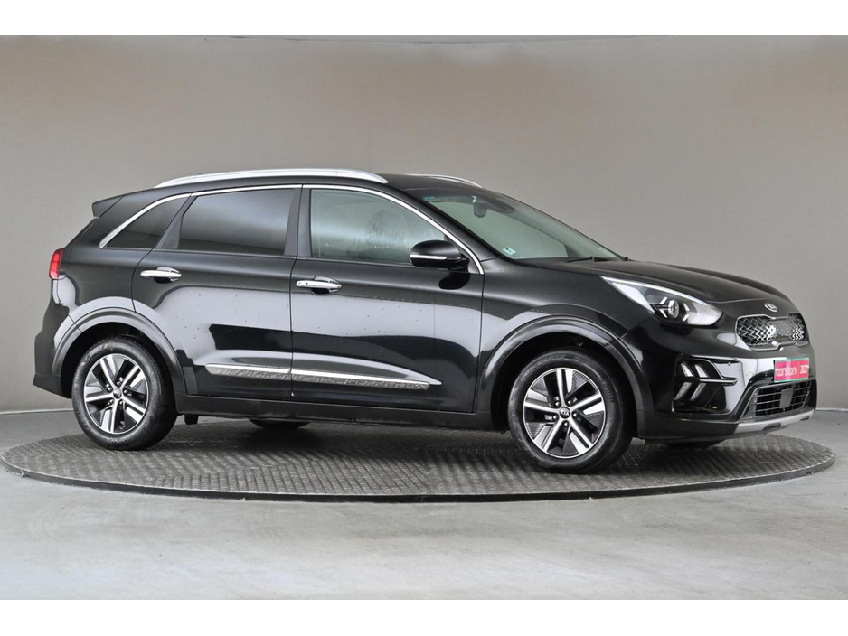 2021 Kia Niro - image 12